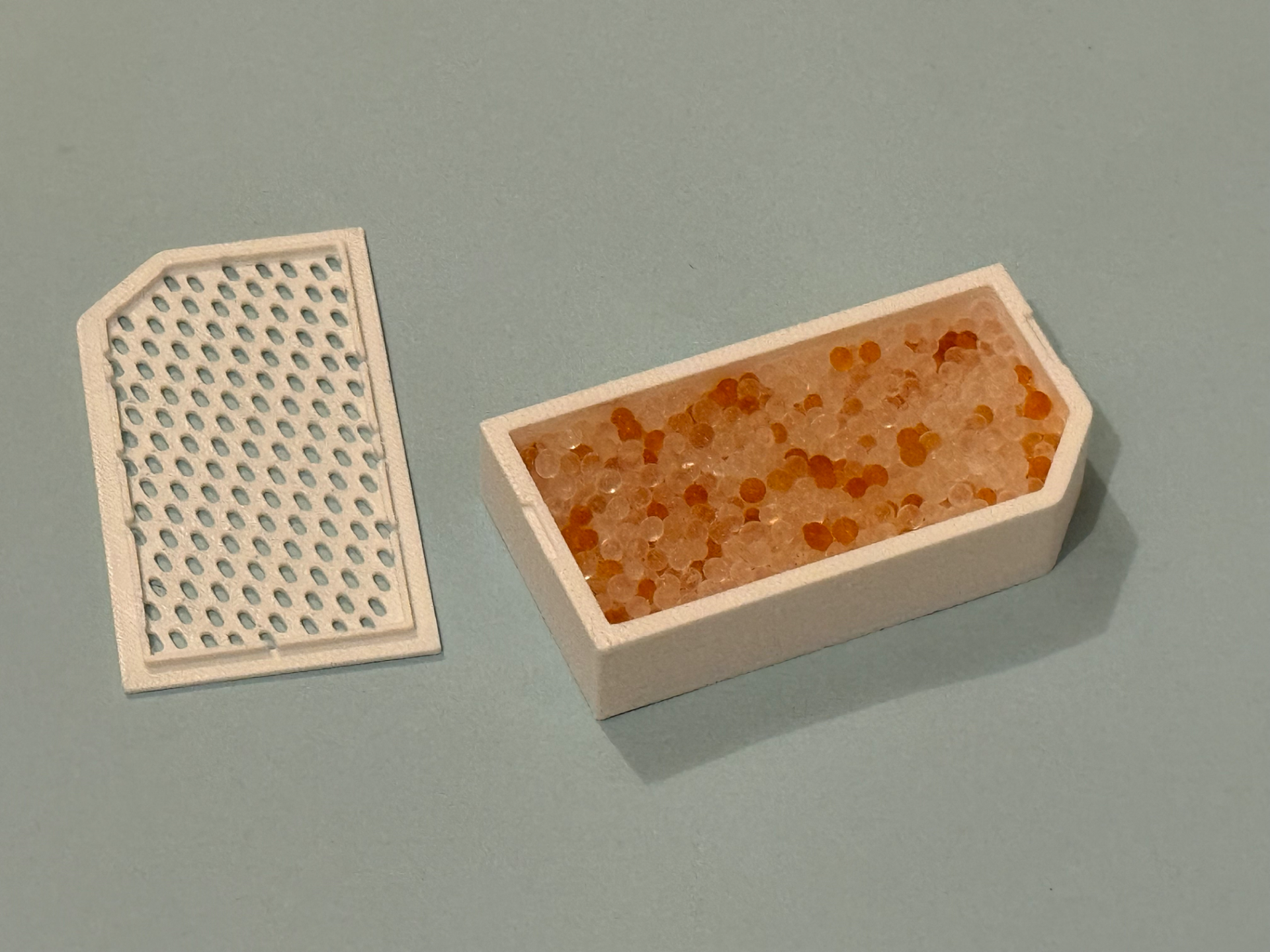 Dry brick - Hearing aid desiccant box