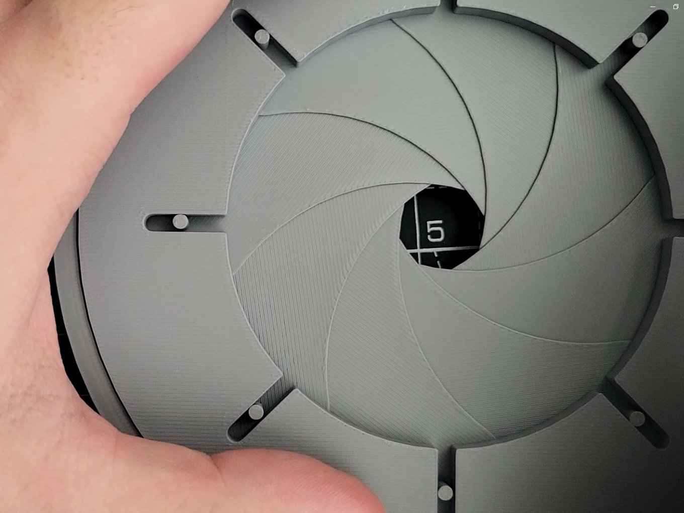 Mechanical Iris Fidget Toy