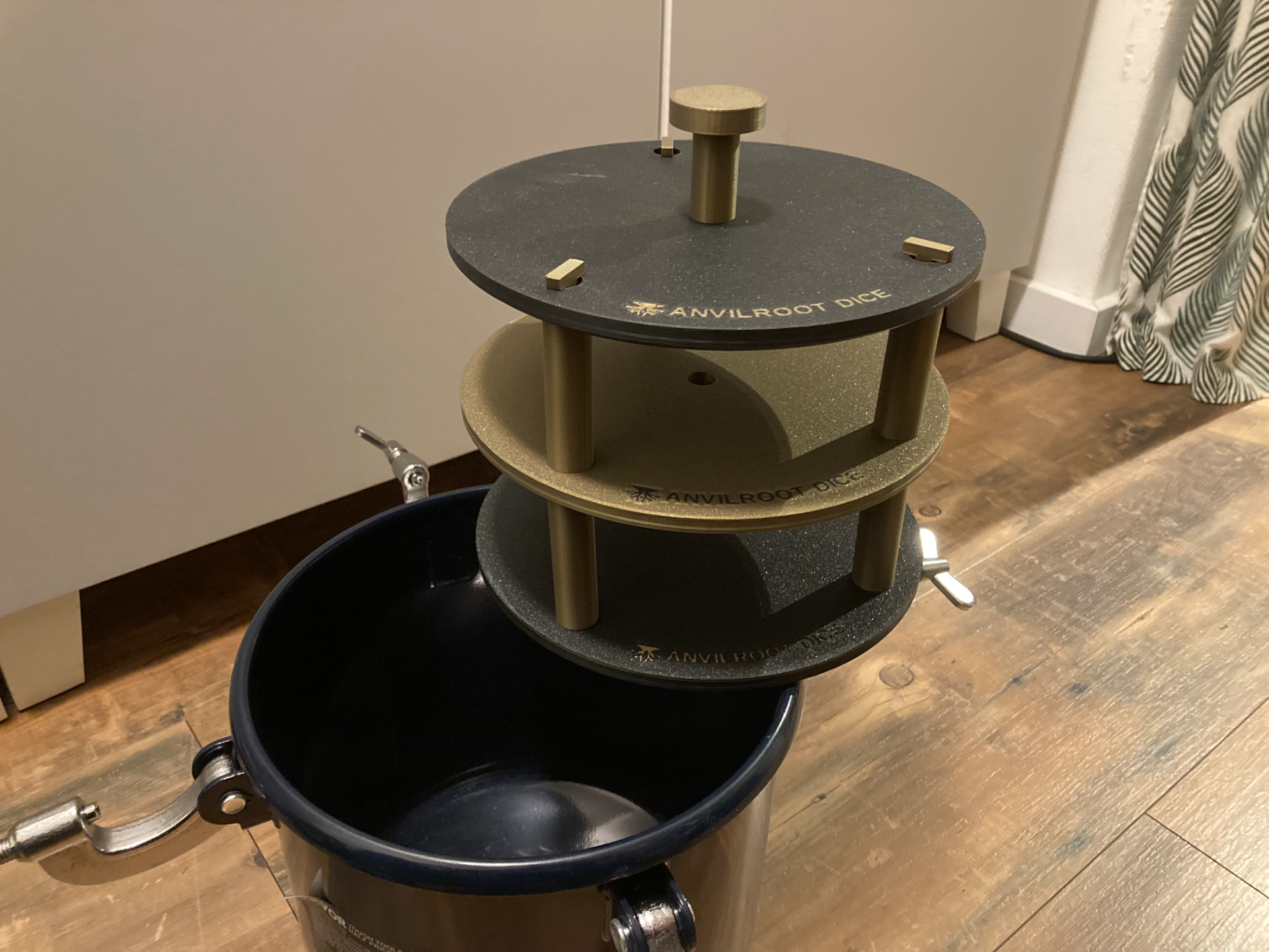 pressure pot rack (tiered stand)