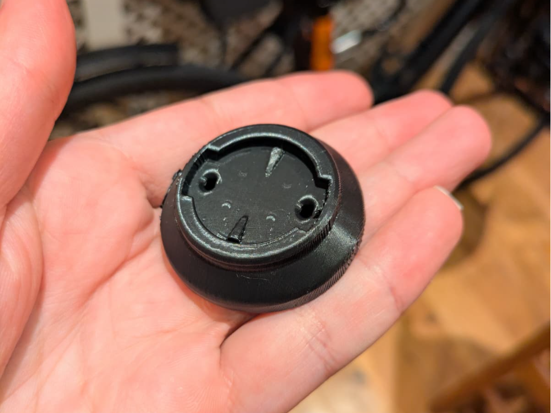 Quadlock to Garmin Adapter (no screws)