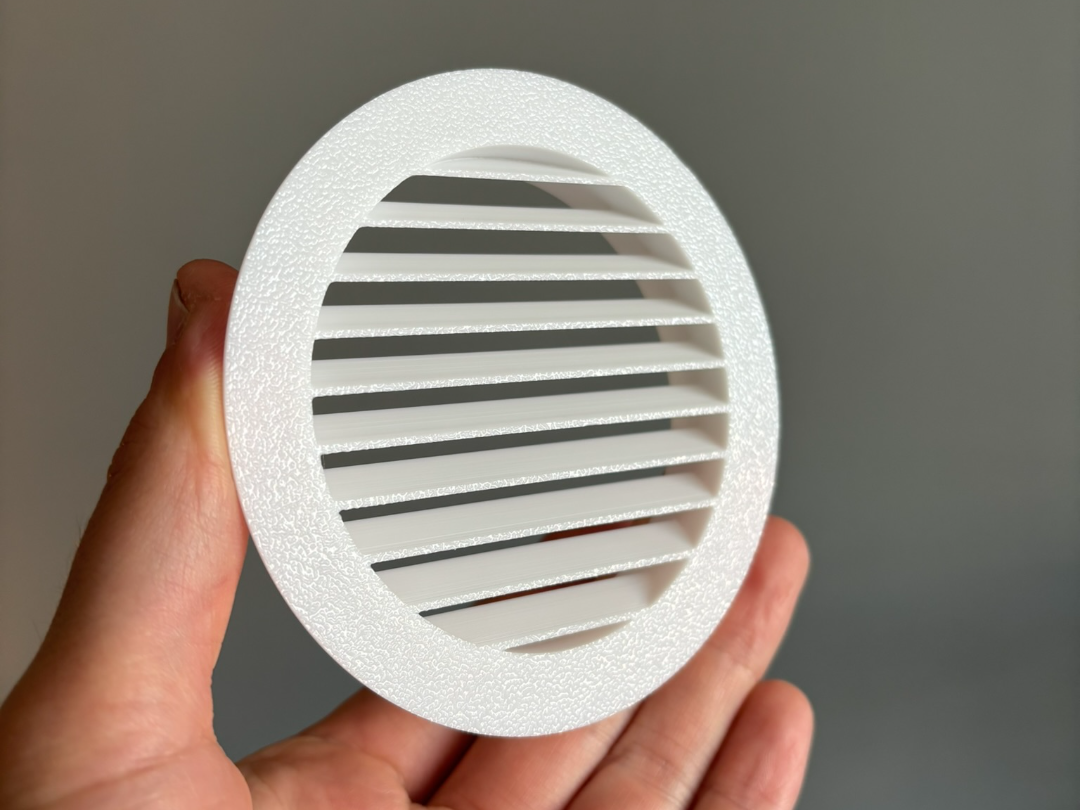 Circular fan hole louvre grille protection