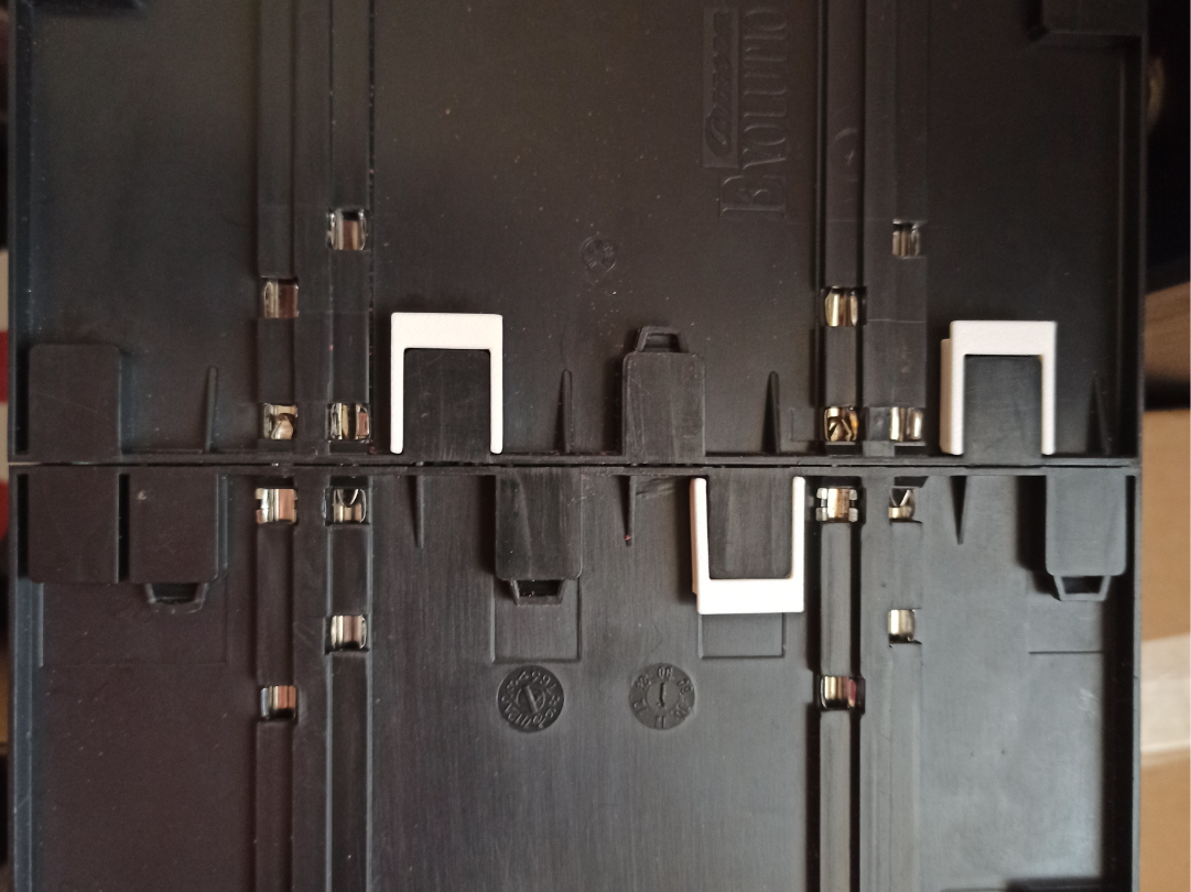 Track Locking Clips for Carrera Slotcar track