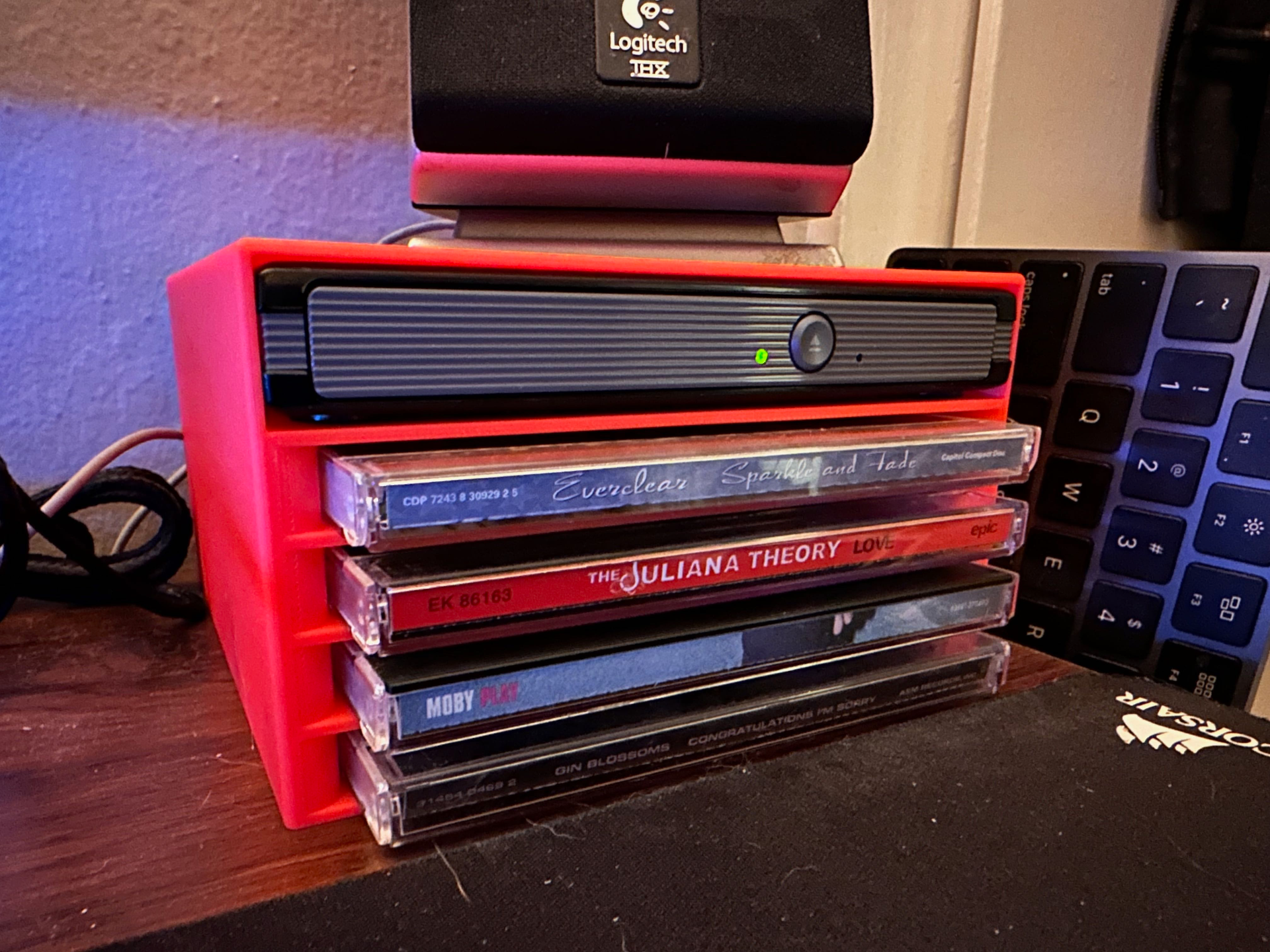 Slim external USB CD drive enclosure + 4 cd rack