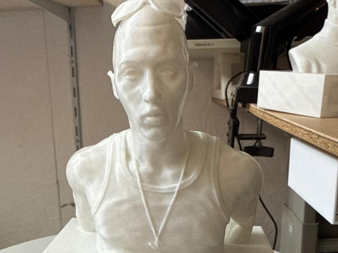 Massimo pericolo Rapper Busto con abse
