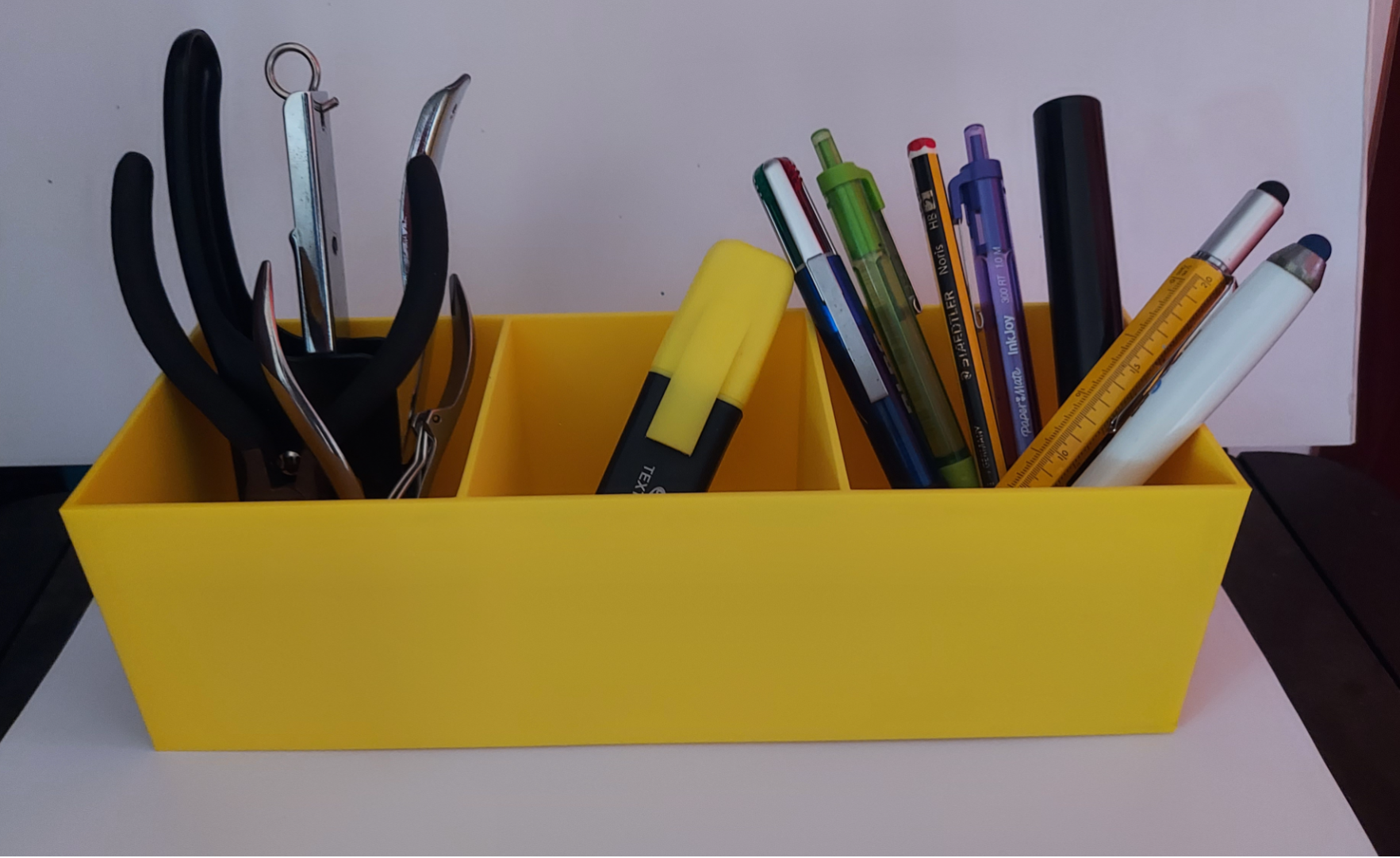 Simple multi organizer - snacks, pens, tools