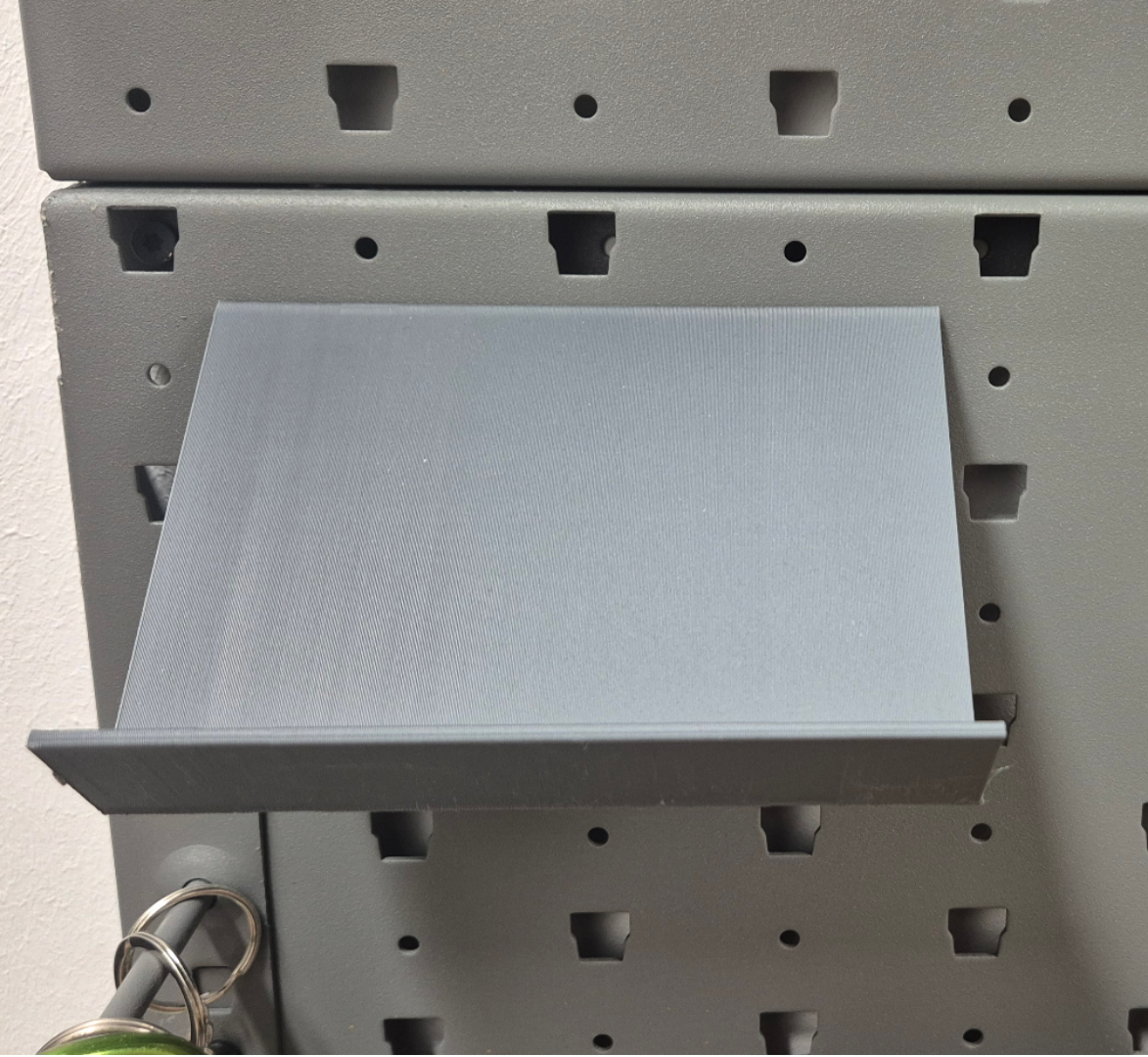 Angled Shelf Gallowtech
