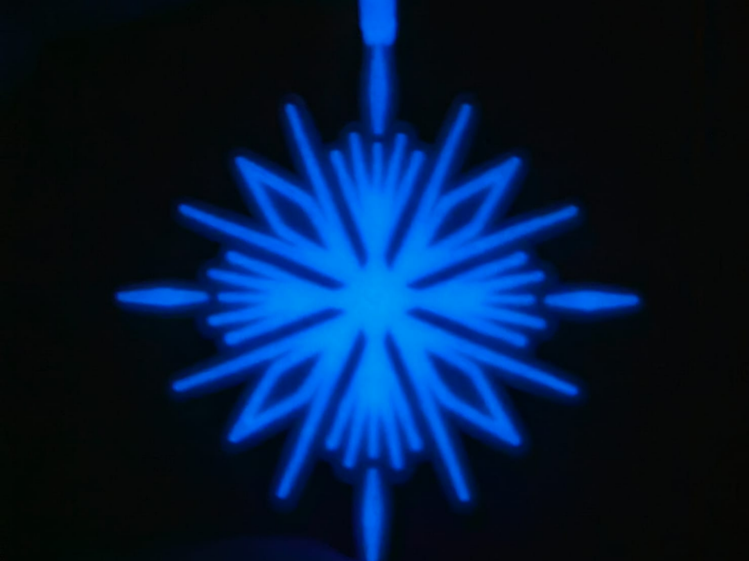Pendentif flocon Reine des Neiges 2