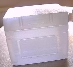 rechteckige Box mit Schnappdeckel im Vasenmodus