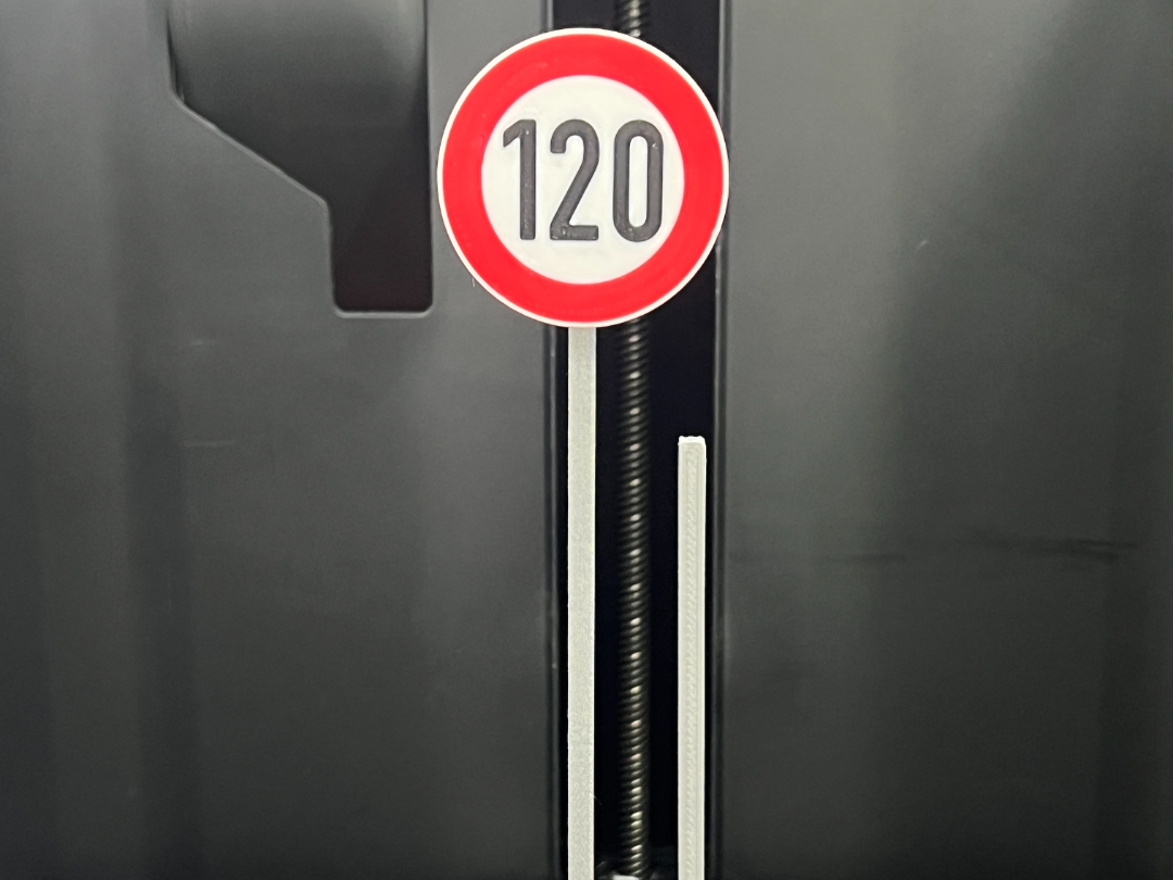 Verkehrszeichen 274-120: Zulässige Höchst­geschw.