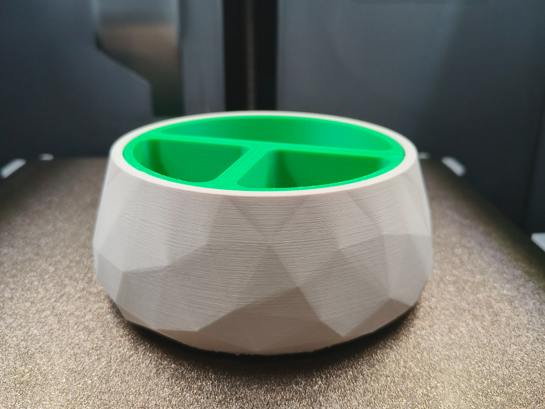 lowpoly bowl (for appetizers, aperitf, snacks)