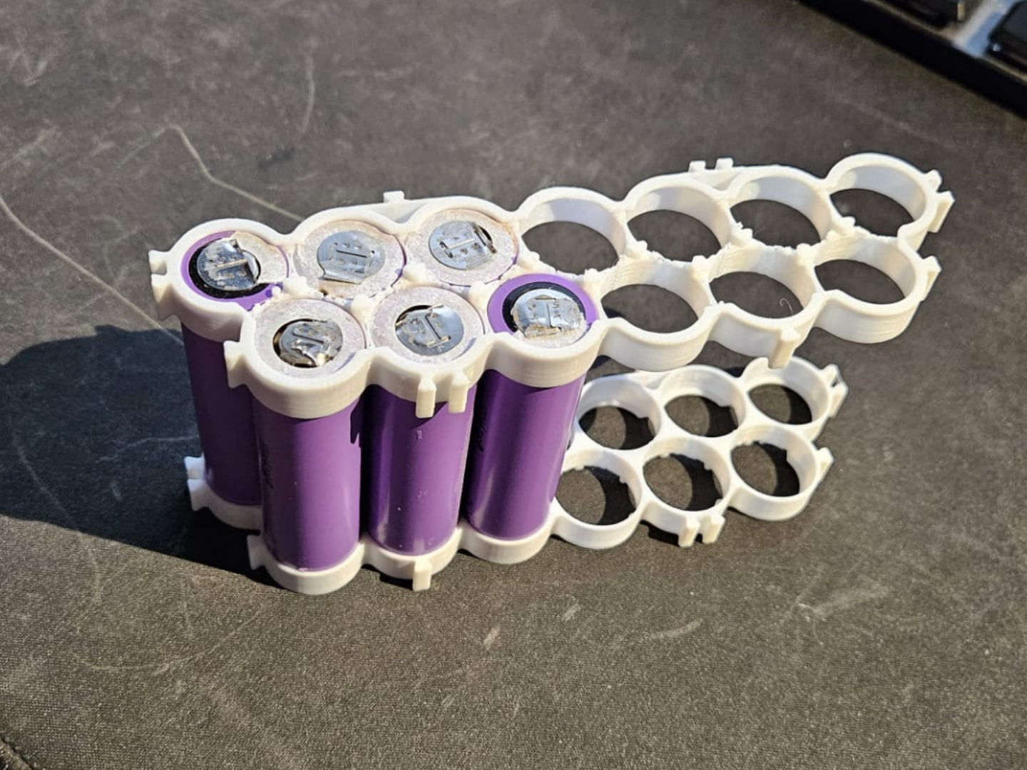 18650 modular battery cell holder