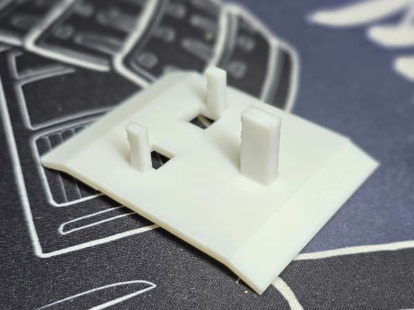 Type F to Type G charger socket adapter