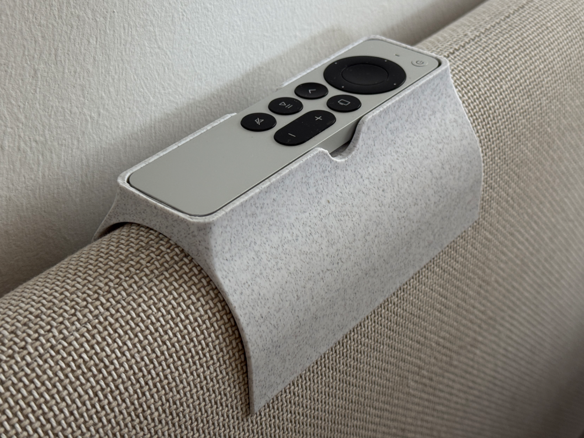 Siri Remote Halterung für Söderhamn-Lehne (IKEA)