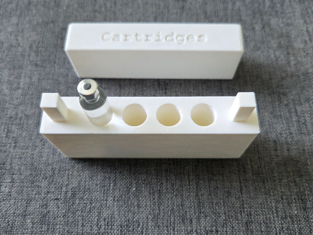 Cartridge Holder