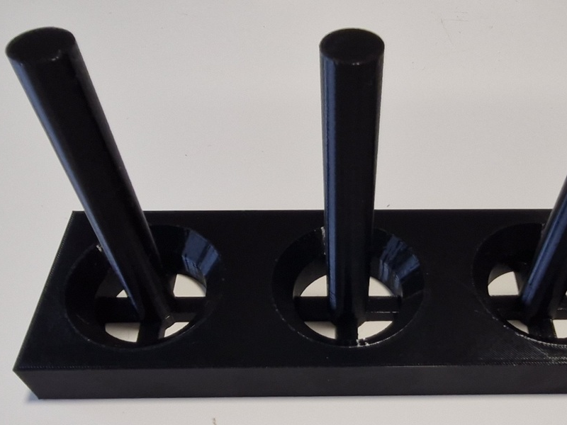 Abtropfflaschenhalter, Bottle holder for draining