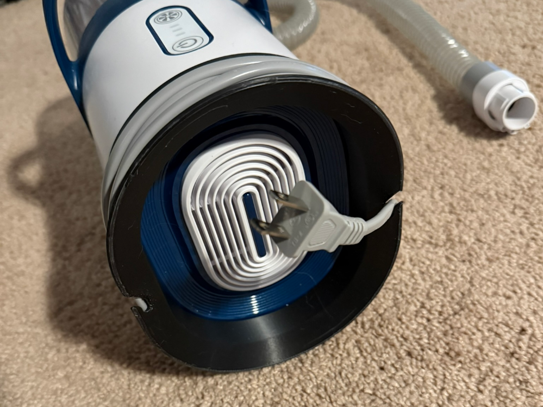 Pet groomer vacuum cord wrangler oneisall trimmer