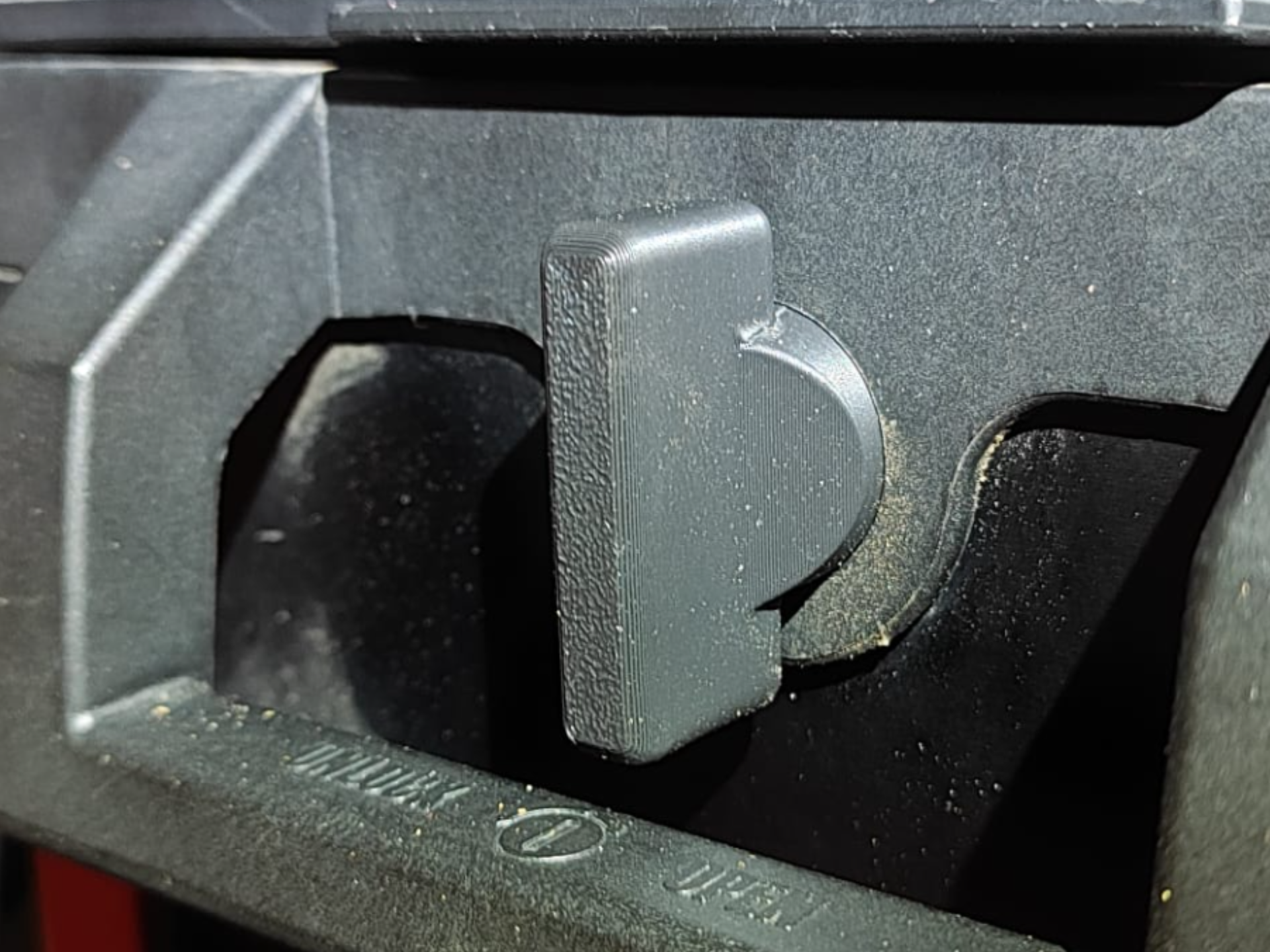 Yamaha XT 1200 Super Tenere side top case lock