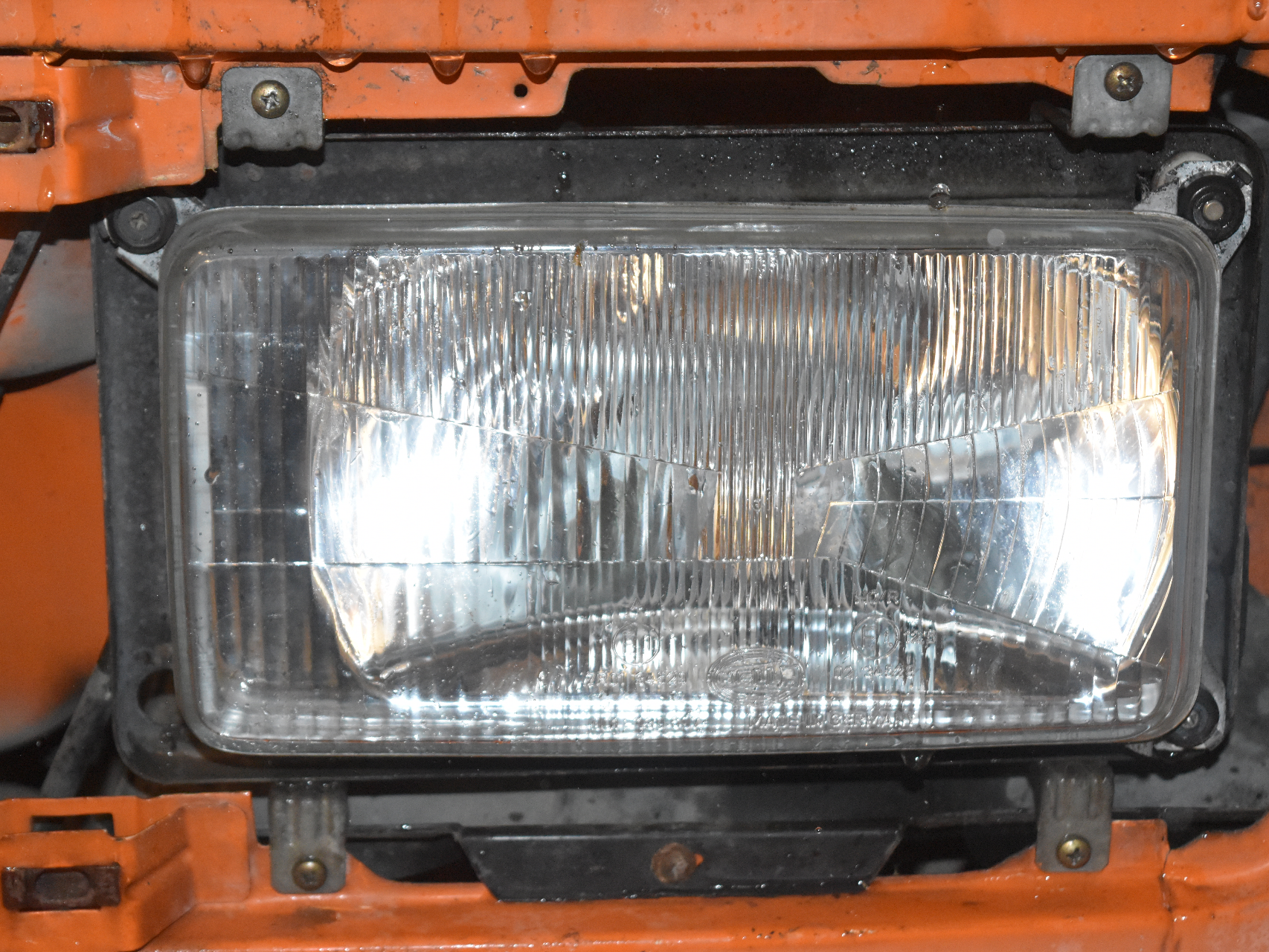 VW LT Scheinwerfer Einstellschrauben