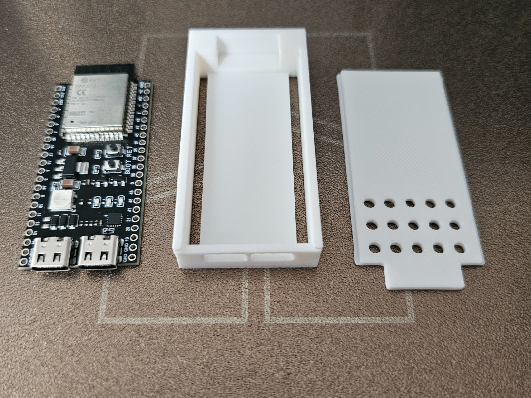 ESP32S3 Case