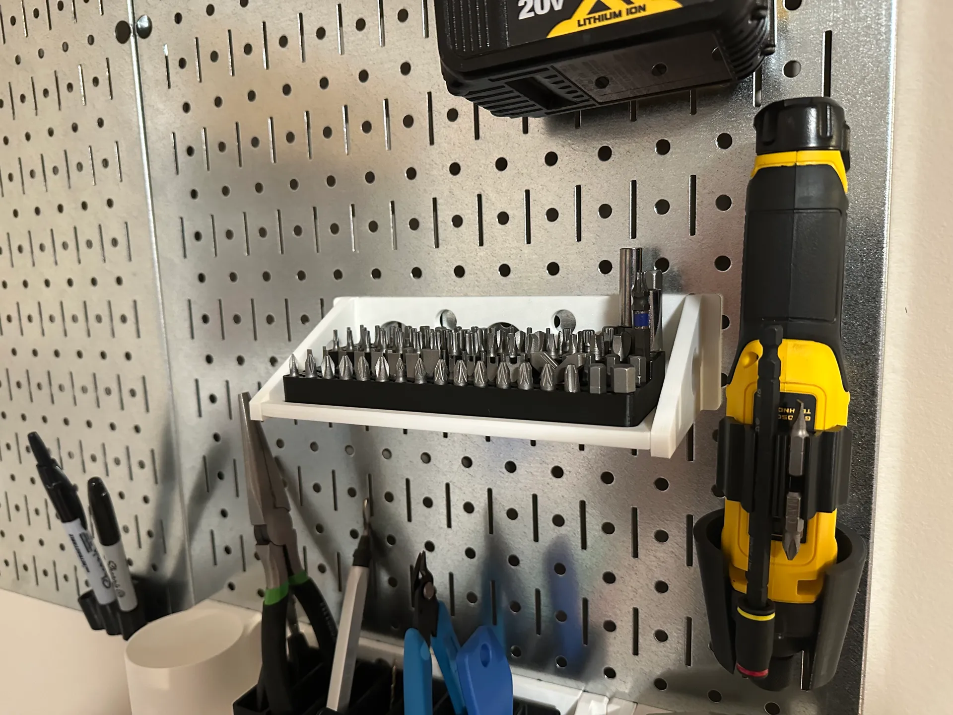 Wall Control Bit Holder