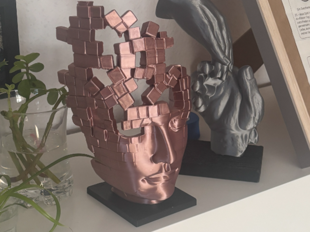 Moderne Gesicht Skulptur – Minimalistische Deko
