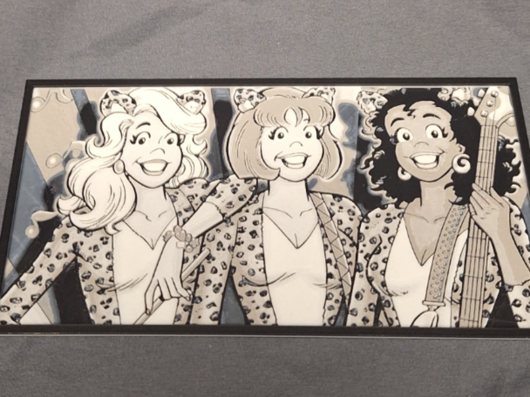 Josie and the pussycats close-up