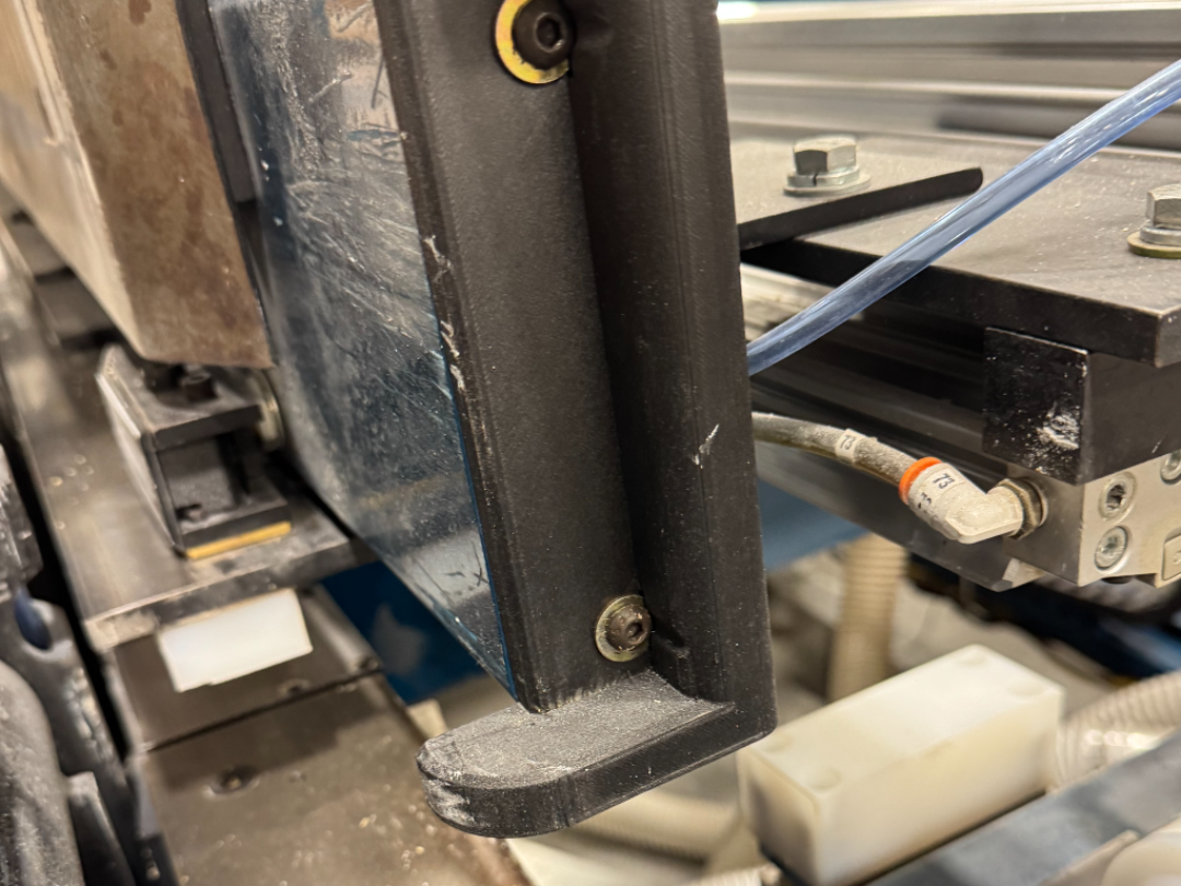 Wise door machine  blower
