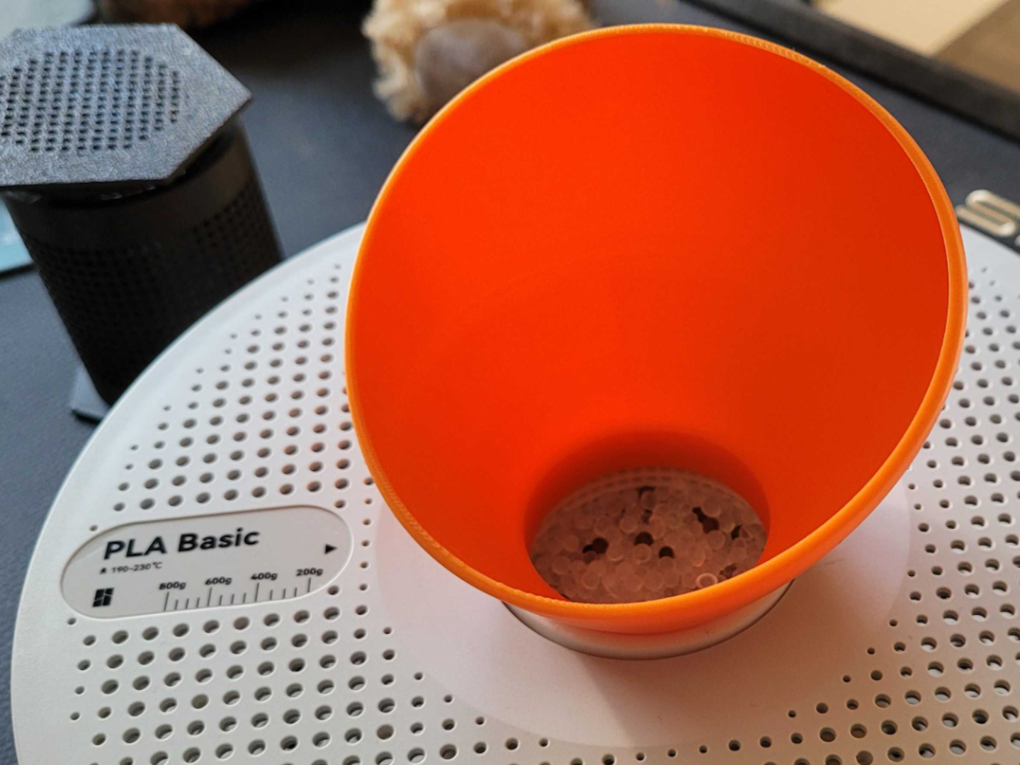 Desicant Funnel for Desicant spool holder