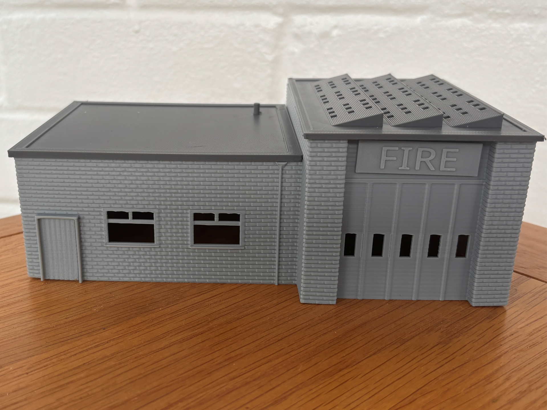 OO + N Scale / Gauge Fire Station