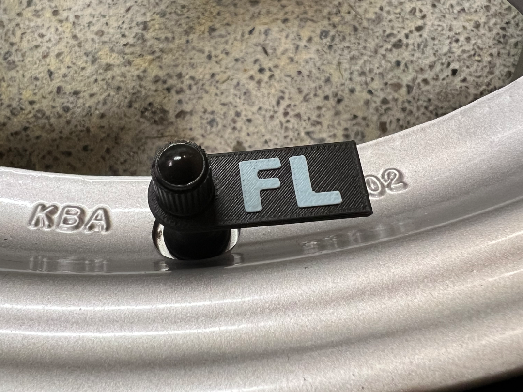 Wheel/Tire Marker (EN) NO AMS