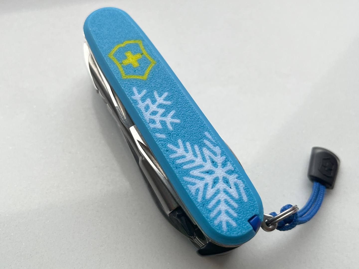 Victorinox Plus Schalen (91mm) - Winter Design
