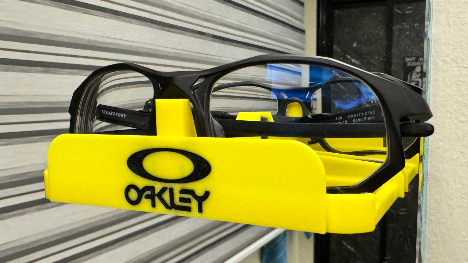 Spectacle Holder