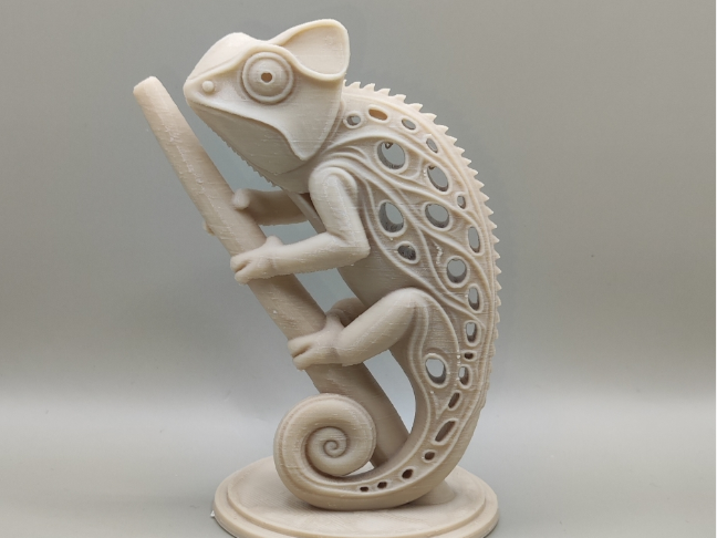 Abstract chameleon sculpture modern