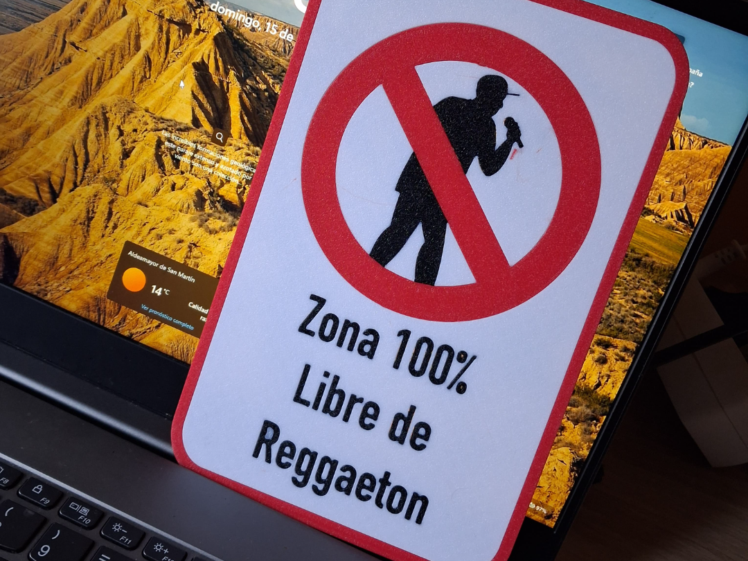 Cartel Zona 100% Libre de Reggaeton