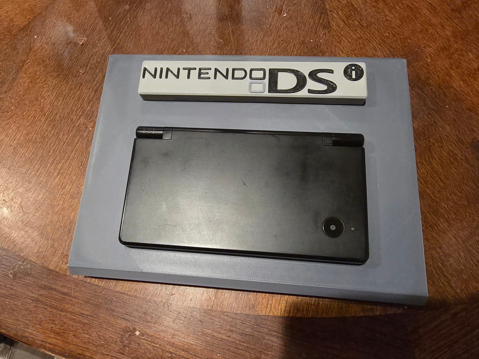 Nintendo DSi Wall Mount