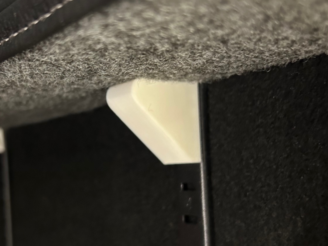 Improved shelf clip