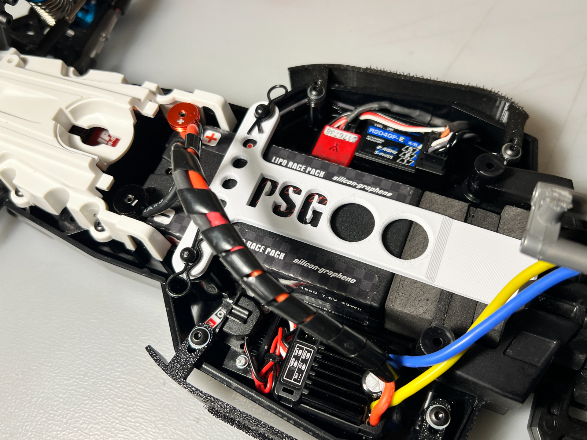 Tamiya DT-04 blocco per batteria con clips