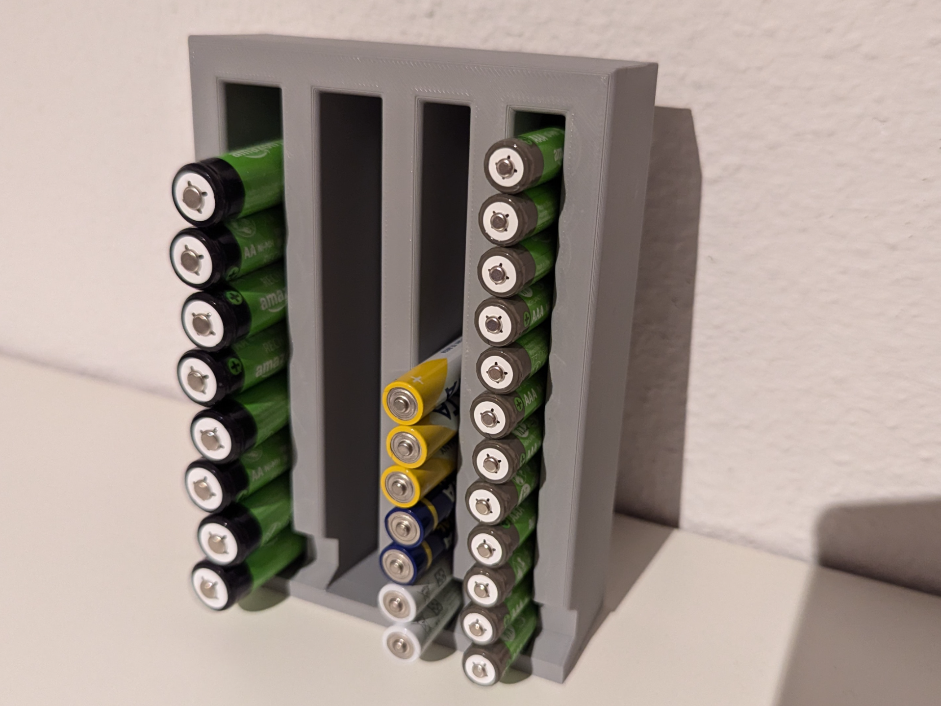 Battery Storage for AA and AAA Batteries