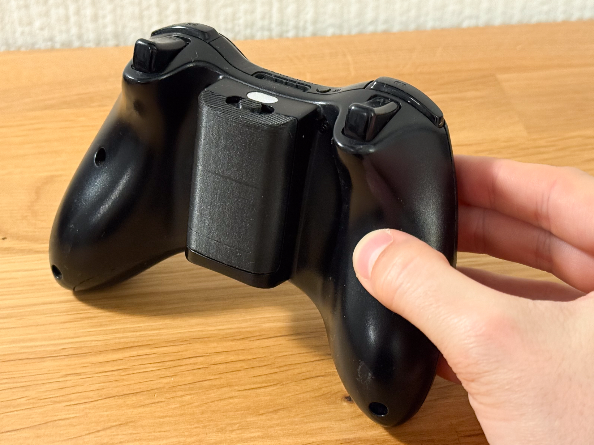Xbox 360 Controller Battery Holder