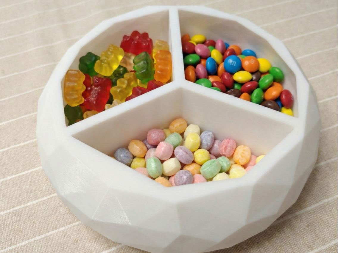 Low Poly Tri-Section Bowl Geometric Desk Organizer