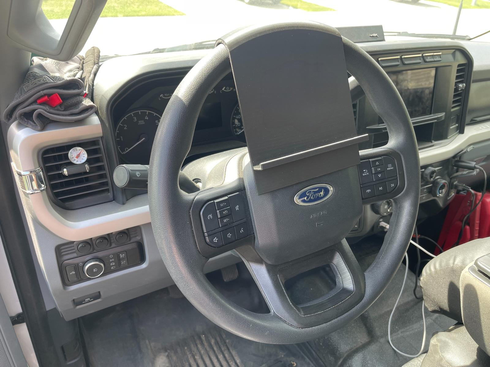 Ipad, tablet, phone Steering wheel holder