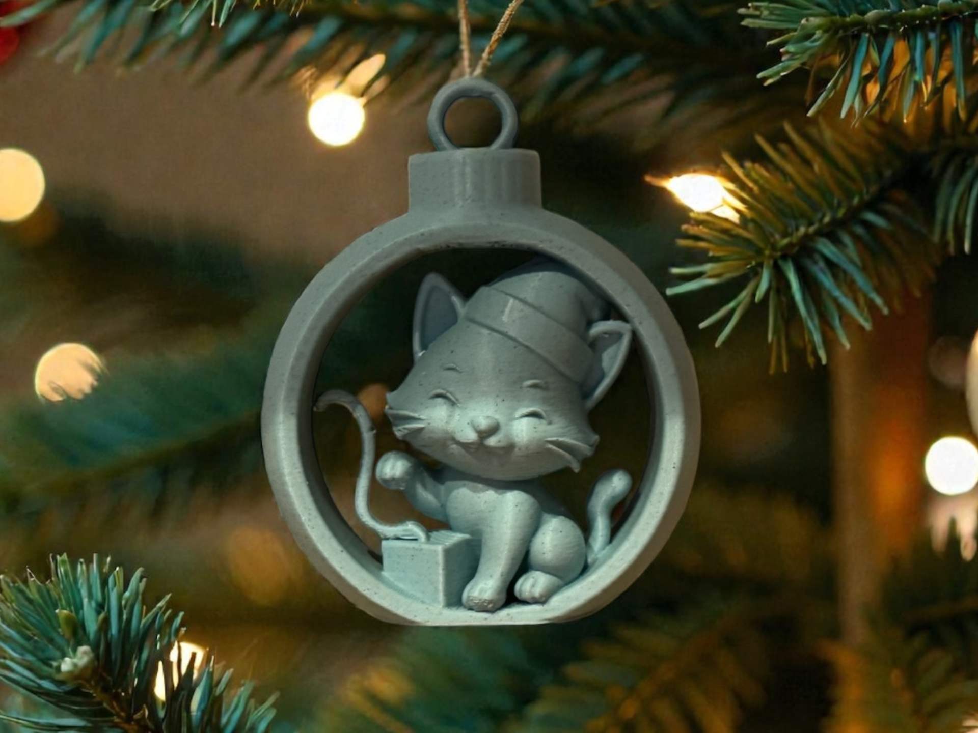 Kitty with Gift Christmas Ornament