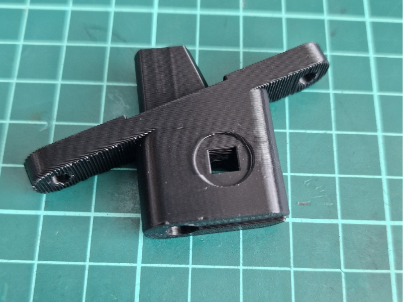 hinge of the revolving window. fiat 126