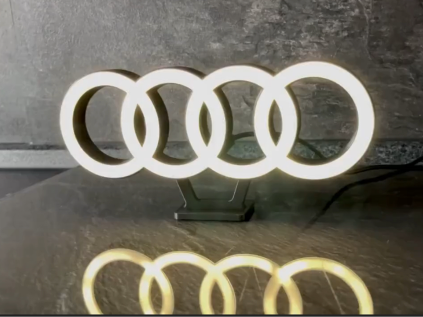 Audi Ringe Lampe