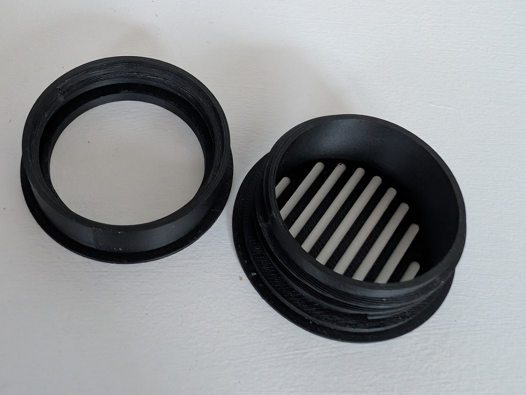 vivarium vent (screw-in design)