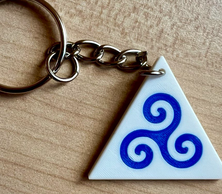 Triskelion keychain