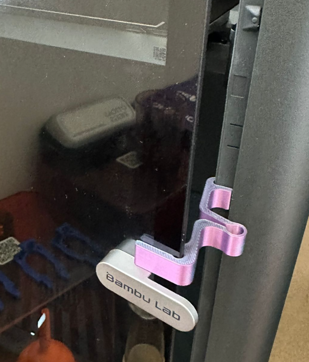 Door holder bambu
