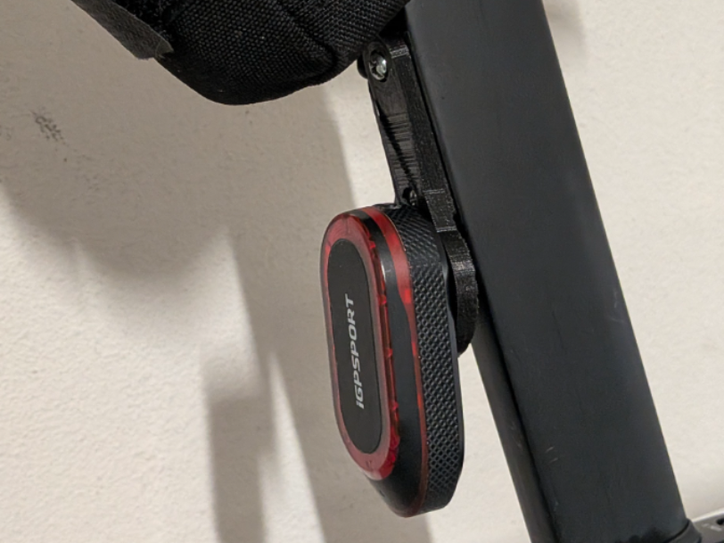 iGPSport SR mini für Canyon Aeroad Sattelstütze