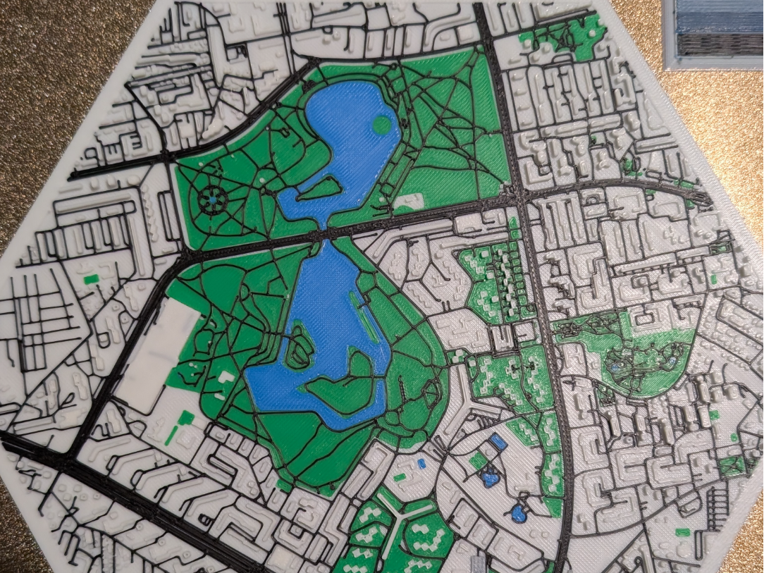 Miniature Bucharest: IOR Park (Titan) Hex Tile
