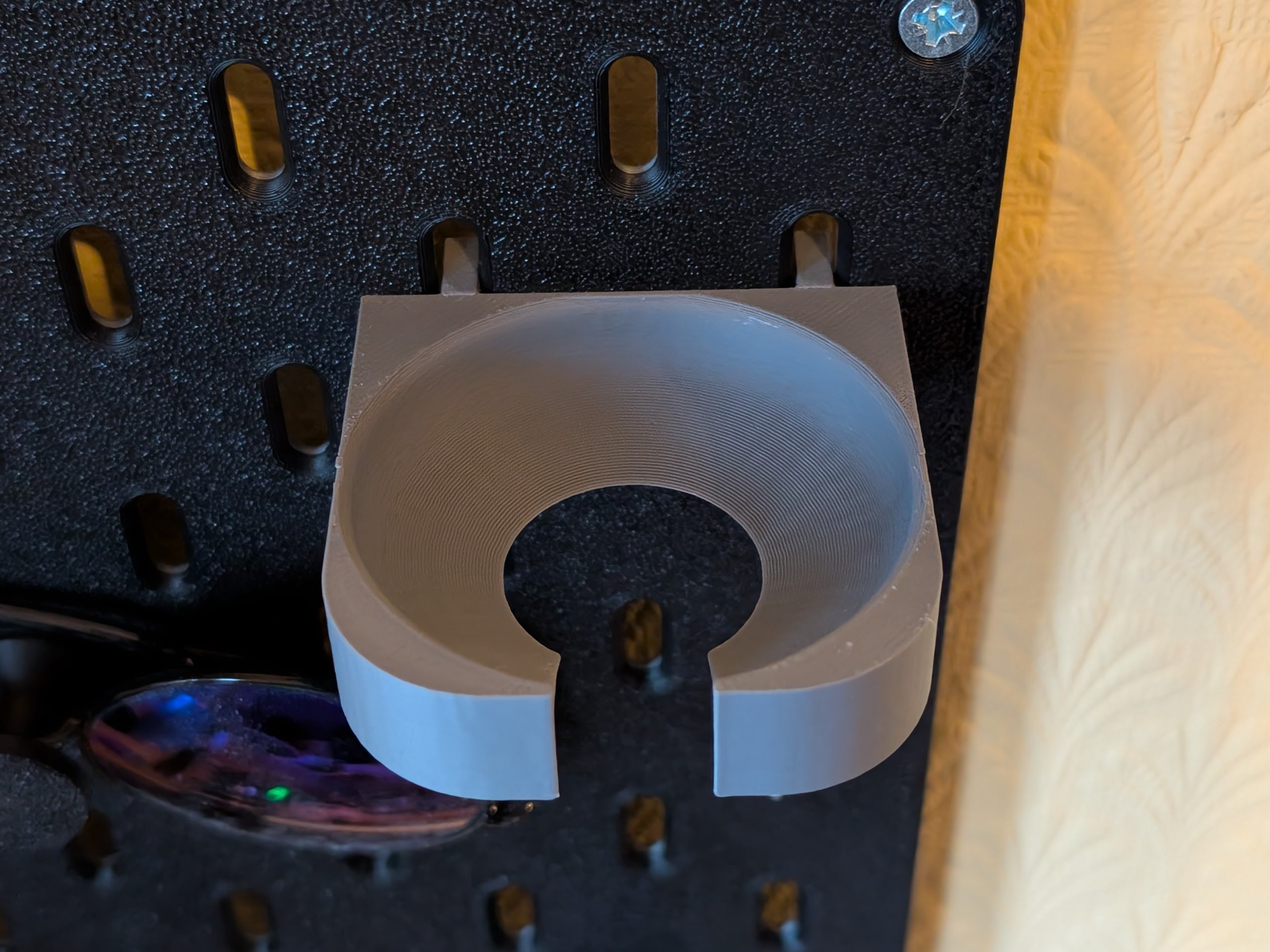 Skadis loop holder